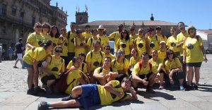 Grupo de peregrinos de Down Madrid en el camino de santiago