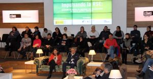 Espacio de celebración del desayuno para empresas Impulsando la RSE en la contratación de personas con discapacidad